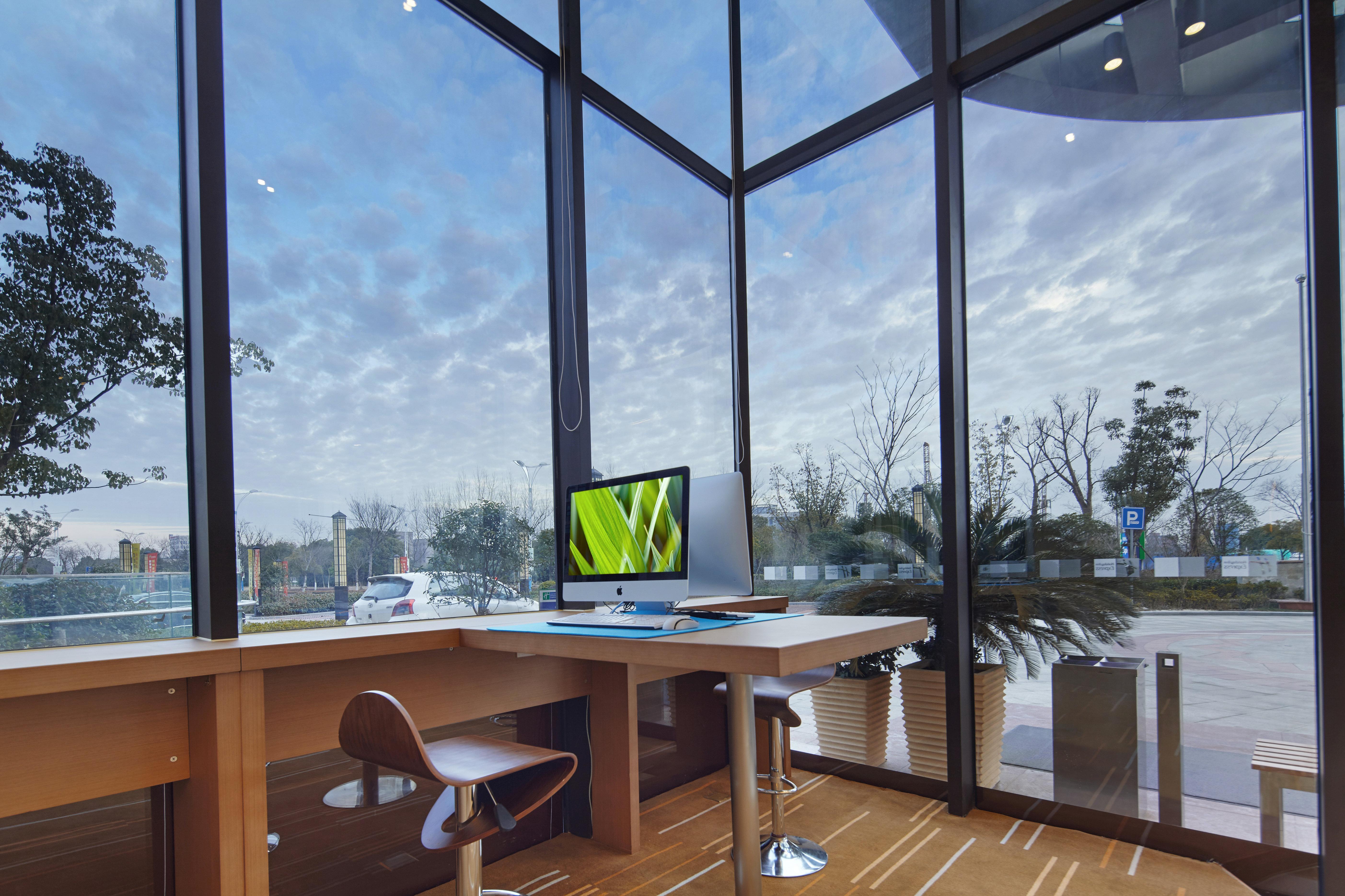 Holiday Inn Express Shanghai Jiading Industry Park By Ihg Екстериор снимка