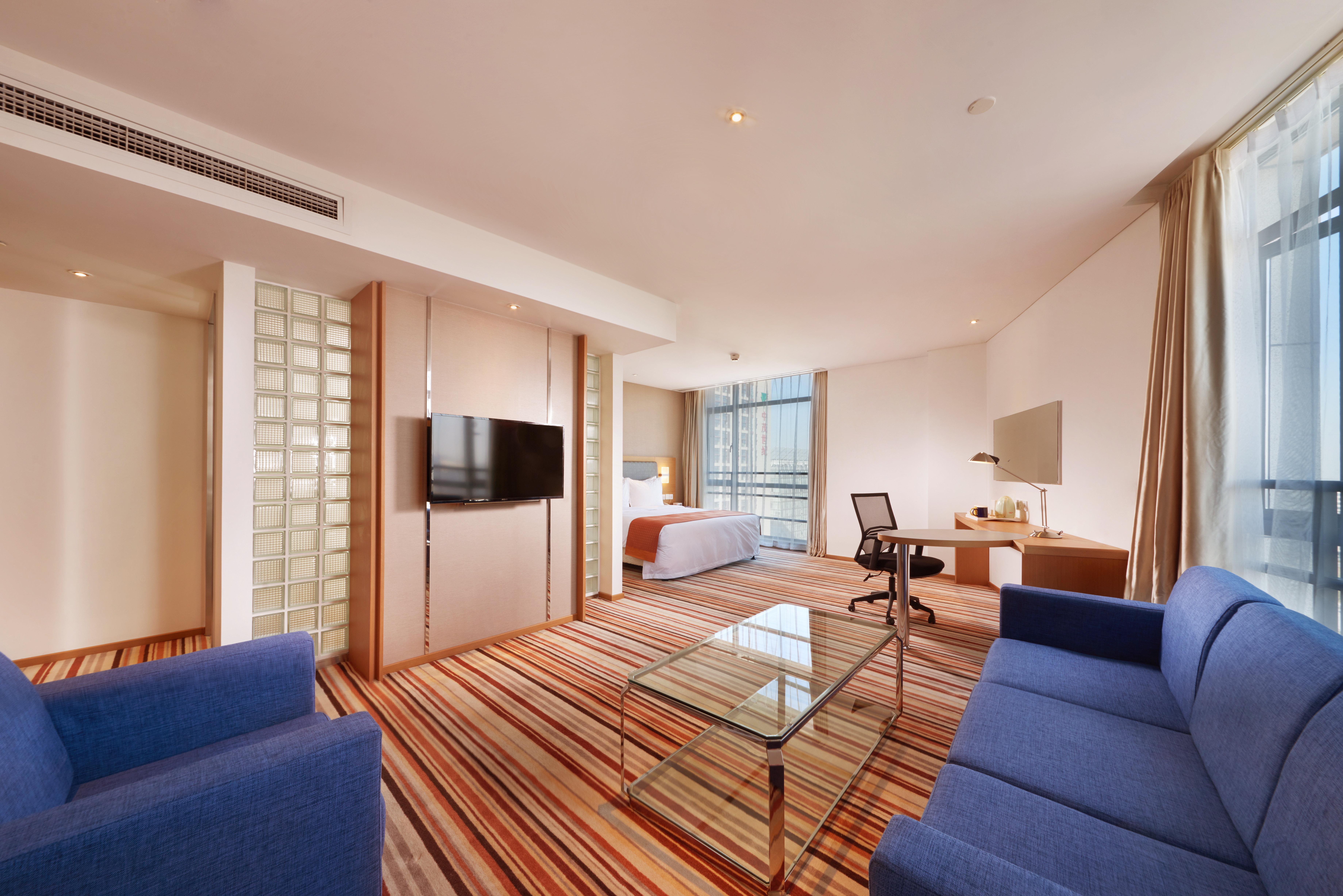 Holiday Inn Express Shanghai Jiading Industry Park By Ihg Екстериор снимка