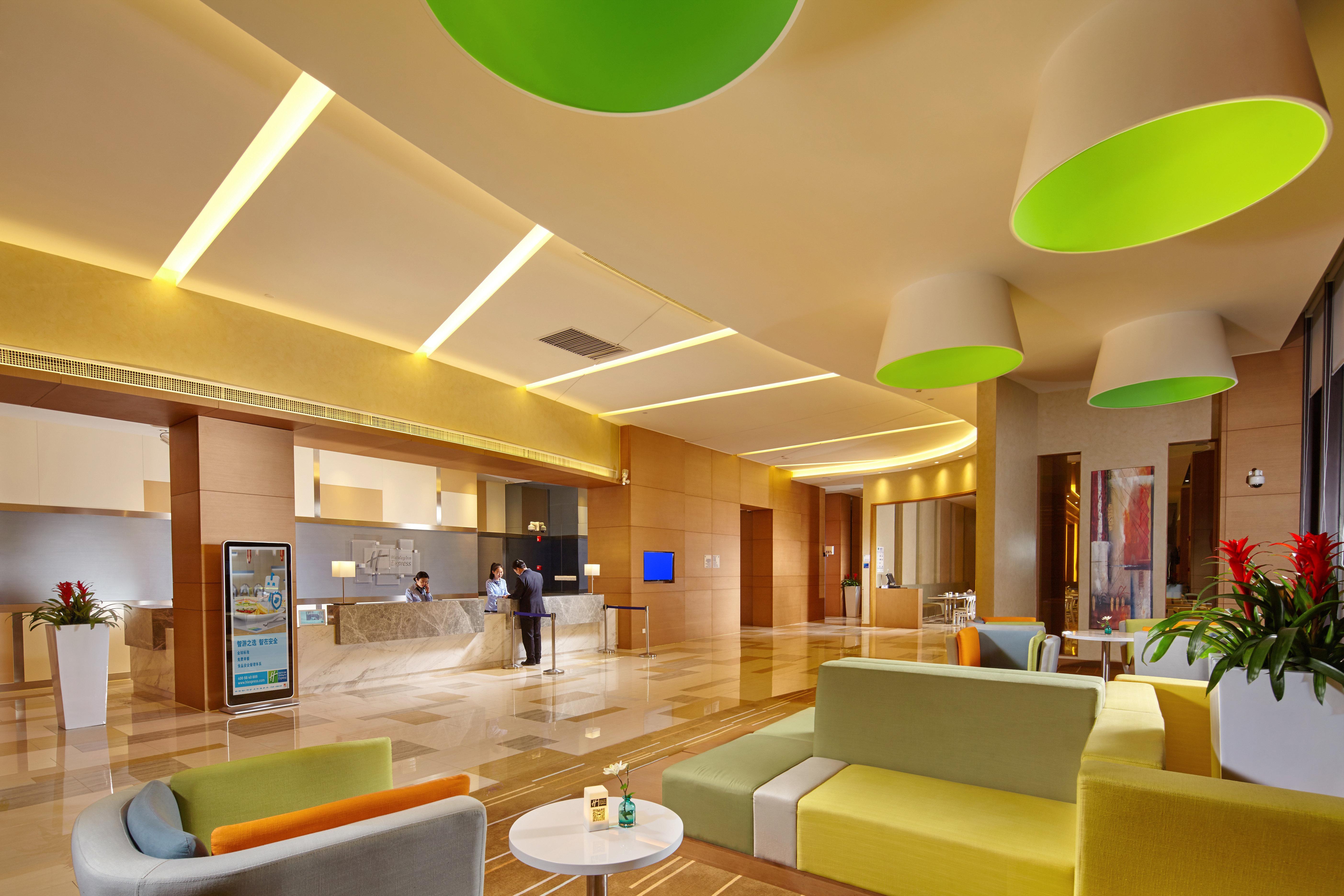 Holiday Inn Express Shanghai Jiading Industry Park By Ihg Екстериор снимка