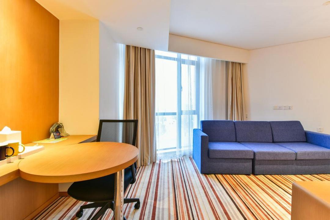 Holiday Inn Express Shanghai Jiading Industry Park By Ihg Екстериор снимка